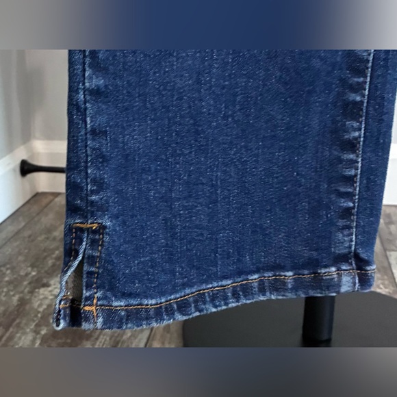 Judy Blue - Women Jeans - Picture 3 of 3